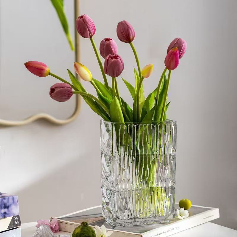 Jarrón de Vidrio Transparente Cuadrado de Lujo Ligero, Alto Valor Estético, Contenedor de Flores Hidropónico Creativo, Adorno Estilo Ins, Estilo de Lujo Ligero.