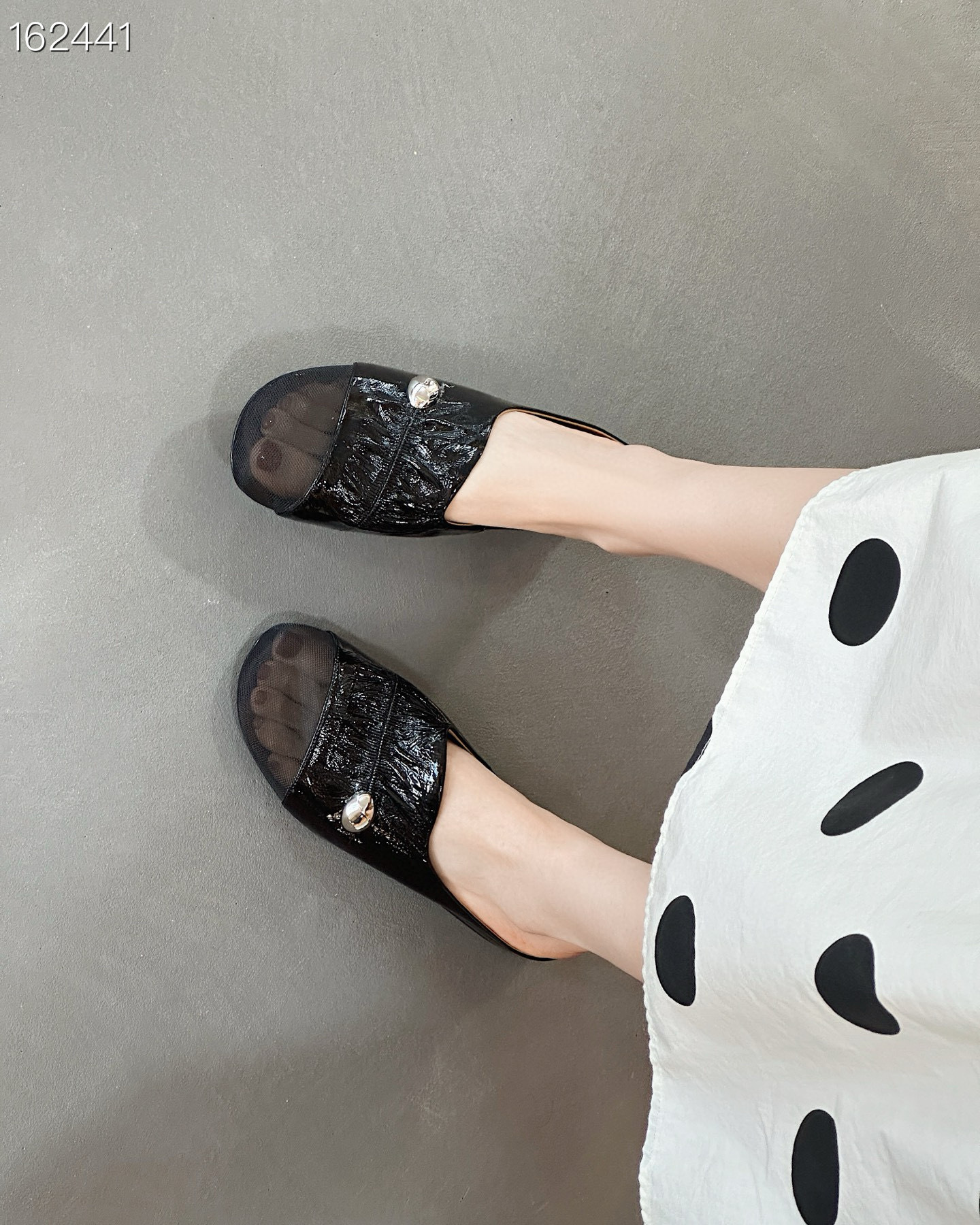 Giày mule nữ da thật mũi bít gót thấp phong cách Pháp — Màu đen, Màu trắng be, Màu bạc chi tiết 5