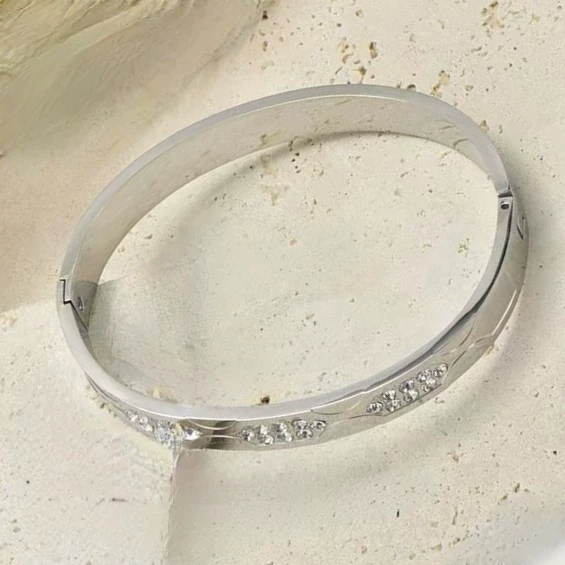 (Cross-border trading), fashionable small design bracelet stainless steel, light luxury style, high-quality style