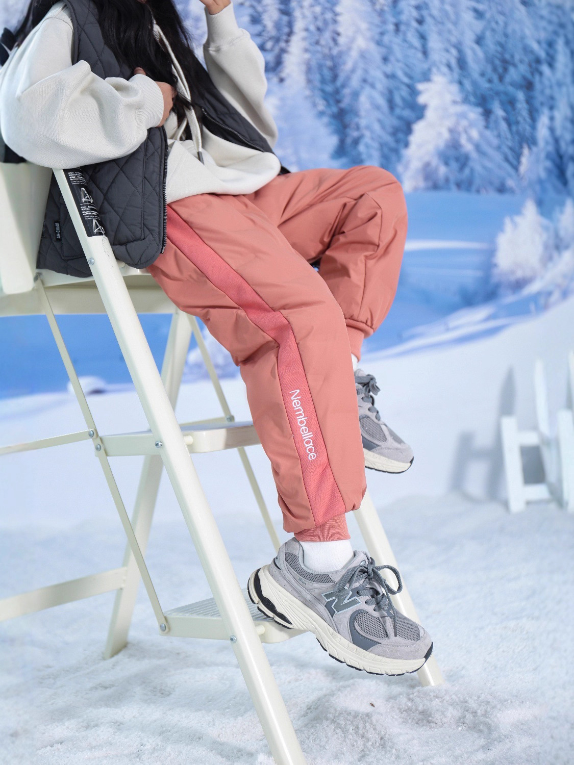 Pantalones de plumas para niños invierno nuevo 90 pantalones blancos de invierno tres pantalones de esquí de esquí de niños y niñas