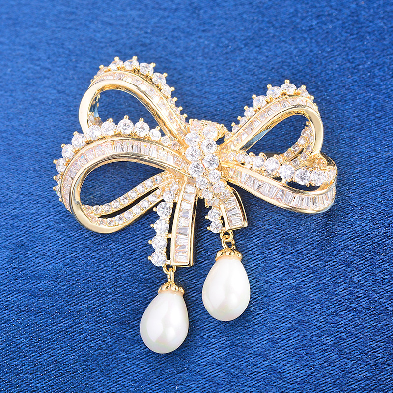 European And American Light Luxury Bowknot Pearl Pendant Brooch New Fashion Accessories For Women Suit Coat Exquisite_voghion.com