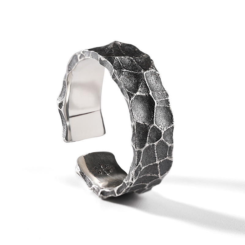 Crack ring