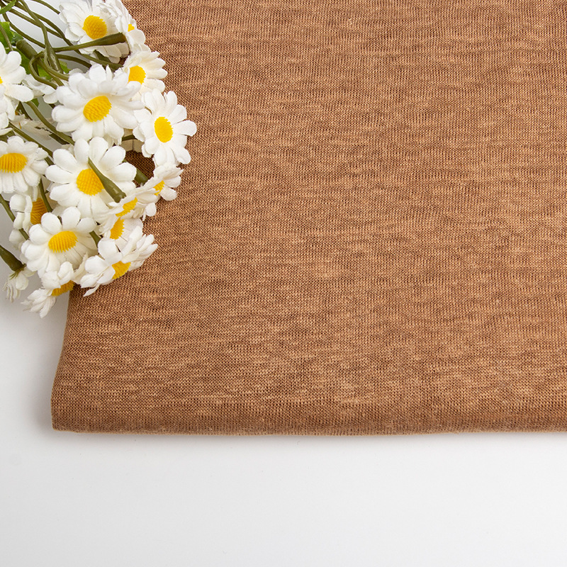 La tela de lino puro tejida es agradable para la piel y transpirable, ideal para la confección de camisetas, camisas, vestidos, pantalones y artesanías para hombres y mujeres.