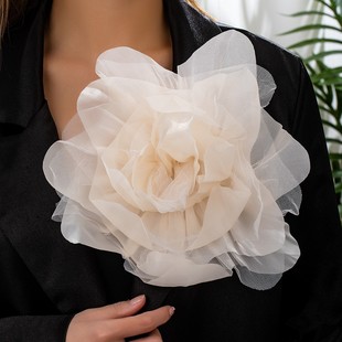 Cross-border Creative Women's Corsage Fashion Retro French Court Style Banquet Style Lace Three-dimensional Flower Brooch Corsage