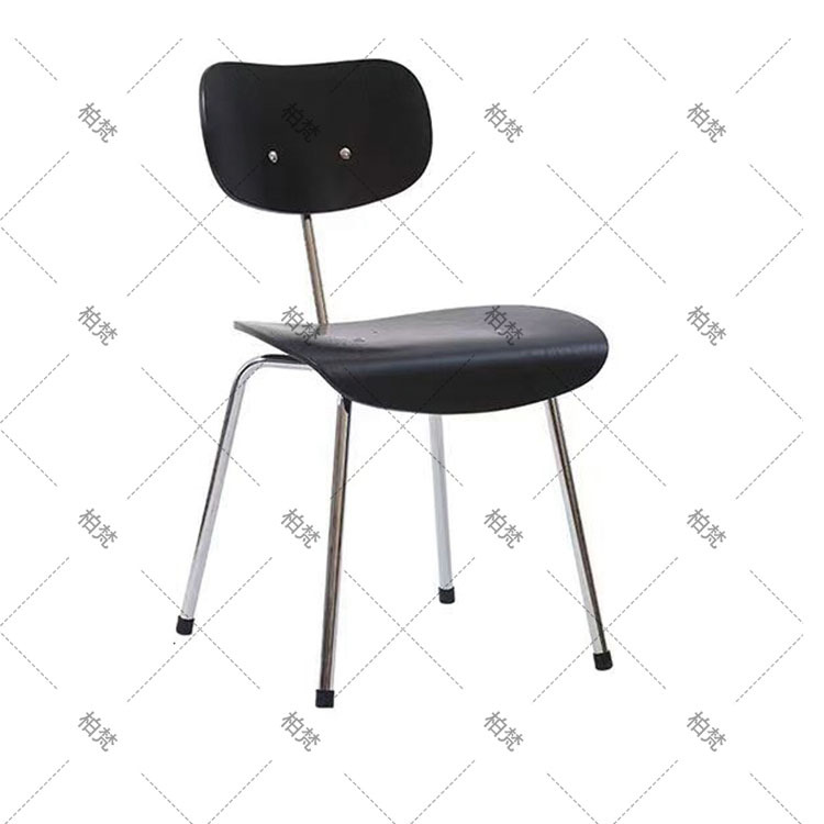 Mesa y silla de mesa