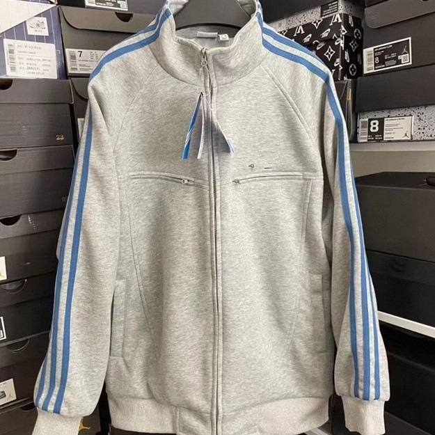 Original Letter 2026 Autumn/Winter New Model Three-Stripe Embroidered Unisex Sports Casual Jacket 9899