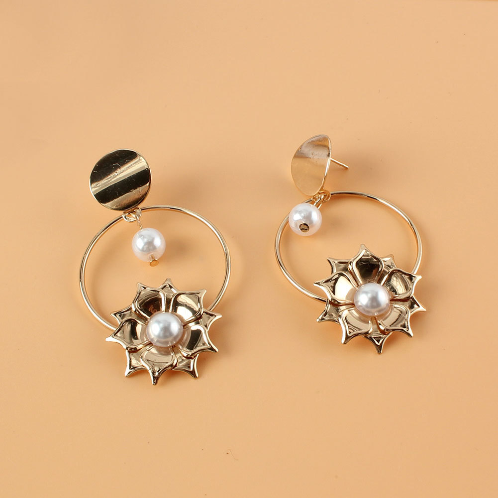 Bohemian alloy flower inlaid pearl earringspicture2