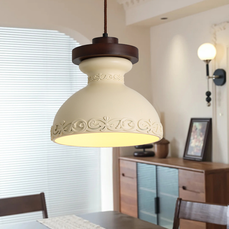 Lámpara de decoración de la habitación de resina francesa retro estilo antiguo creativo de alto nivel cama cama pequeña lámpara de cama