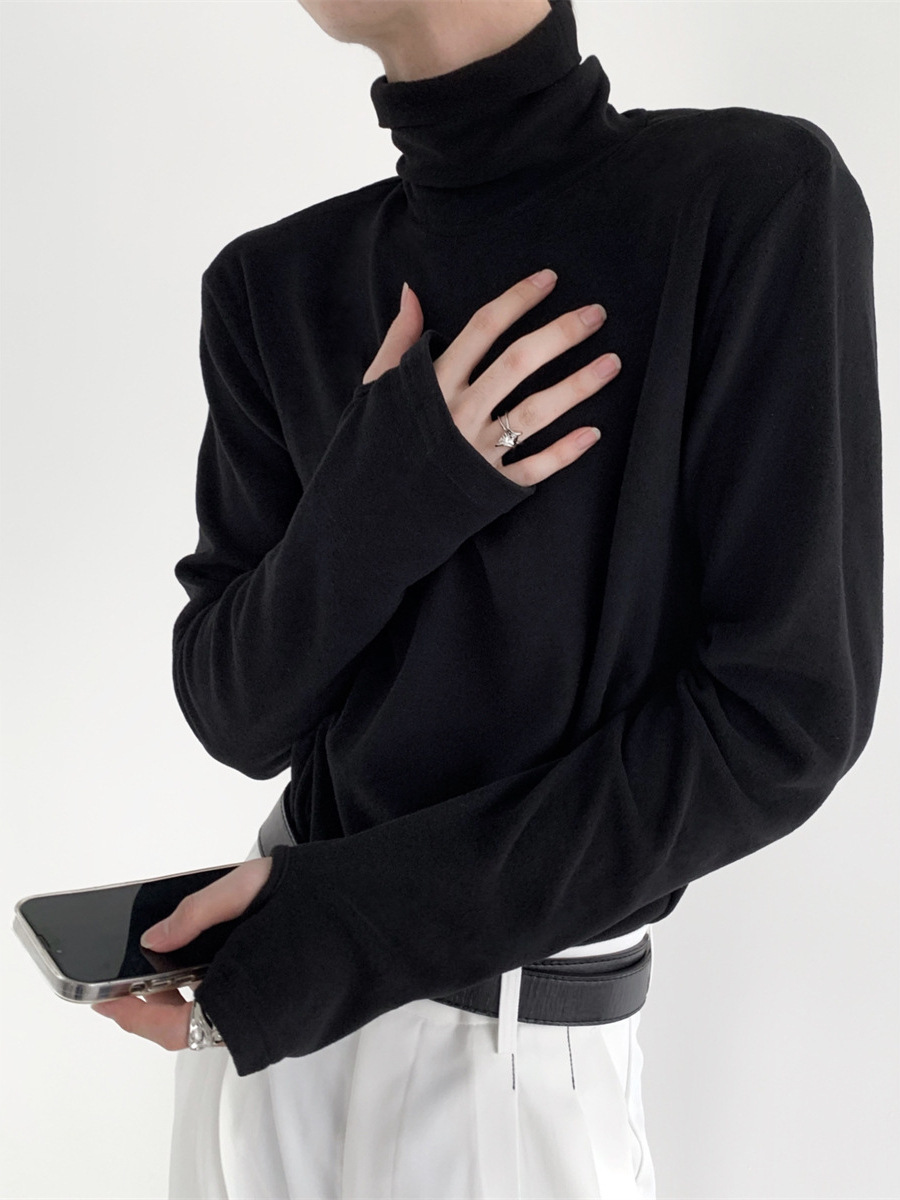 [공장 아울렛] 부드러운 조커 높은 목베이스 셔츠 남자의 가을과 겨울 새로운 단색 긴 소매 티셔츠 트렌디