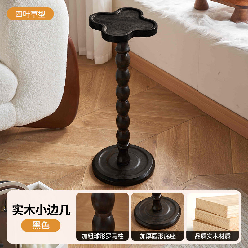 燭台の小さい辺のいくつかの木のレトロな角のいくつかの軽い豪華なミニソファーのそばの杯のいくつかのベッドの頭の移動可能な物置棚|undefined