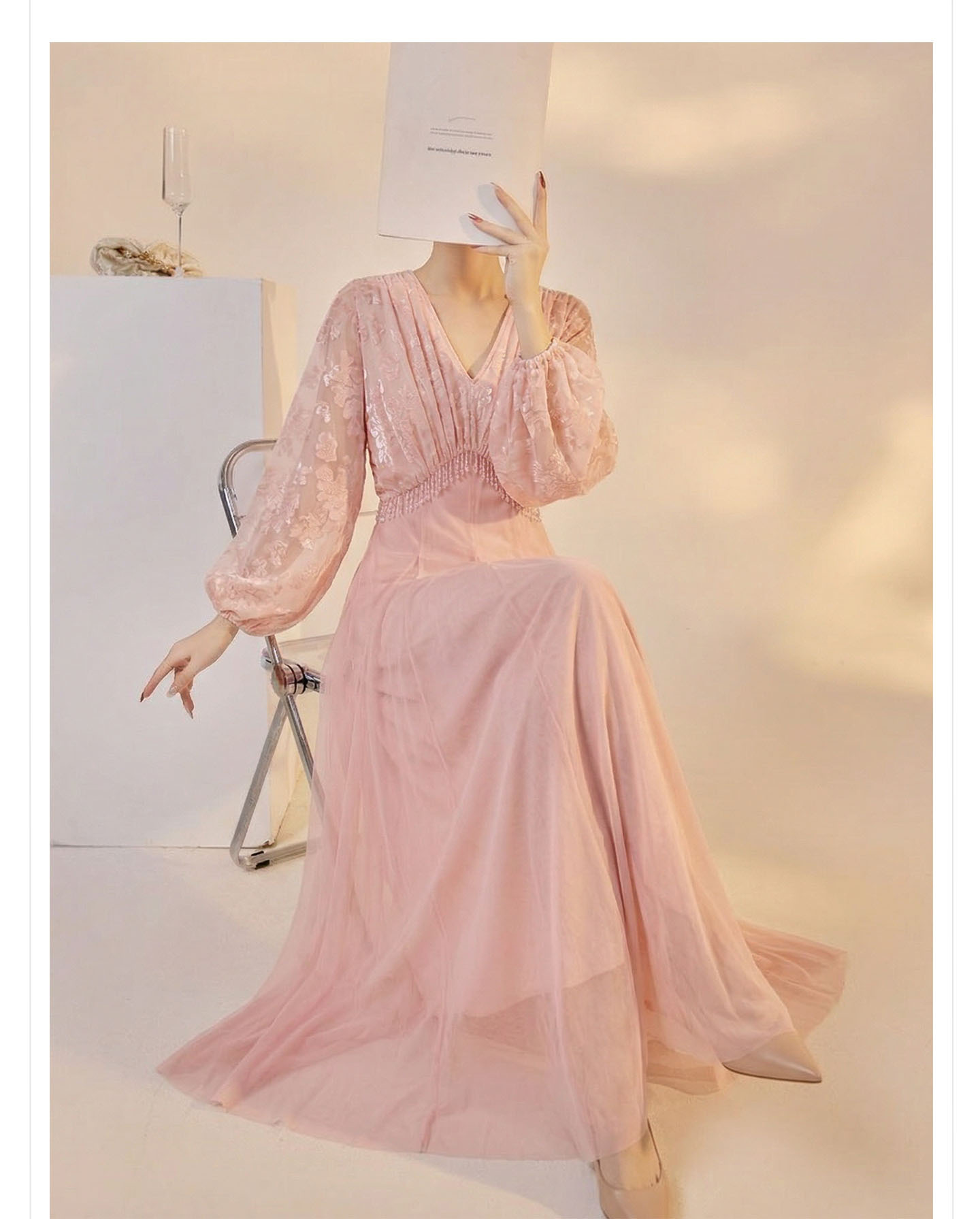 Đầm maxi nữ cổ V tay dài phong cách Trung Quốc mới, thiết kế thắt eo, dáng suông nhẹ — màu hồng chi tiết 4