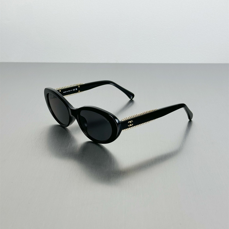 2024 Xiao Xiang Home New Oval Cat's Eye Chain Side Sunglasses 5515 Anti-UV Narrow Frame Vintage Sunglasses