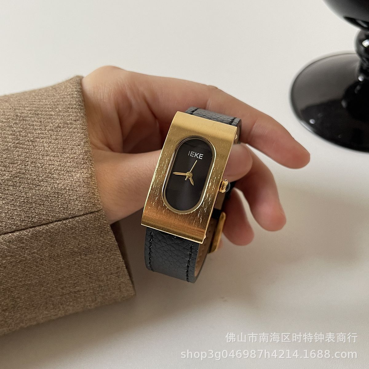 Ieke88248 steel shell black with gold shell black surface