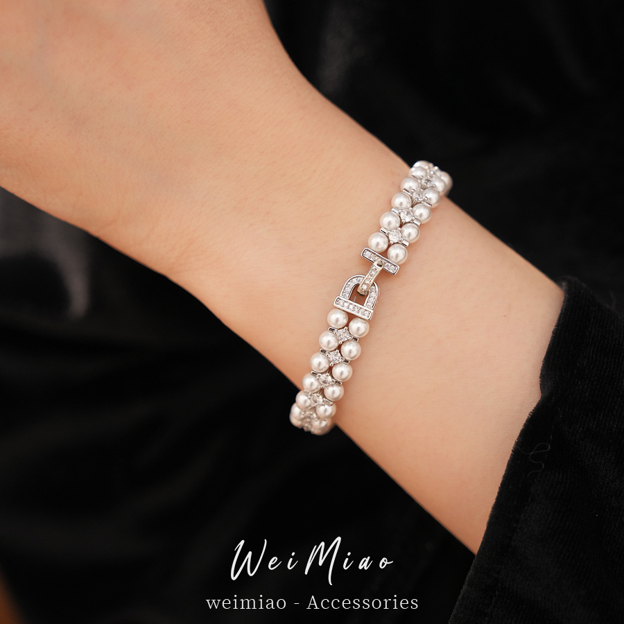 Pulsera de perlas de doble capa con cuentas de piedra de silicio ligera de lujo nicho pulsera de alta calidad temperamento exquisito joyería al por mayor
