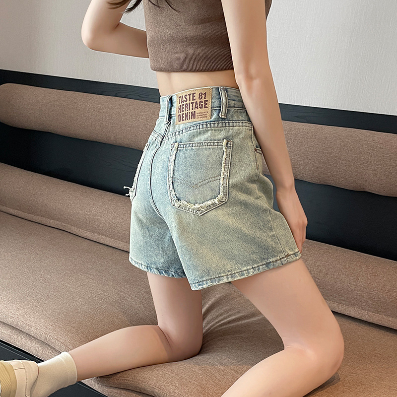 High Waist Wide Leg Denim Shorts Women's Summer 2025 New Style Small Hot Pants Hip Exterior Wear A- line Boots Pants High Waist Wide Leg Denim Shorts Women's Summer 2025 New Style Small Hot Pants Hip Exterior Wear A- line Boots Pants