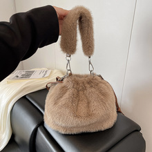 �羳�r��ë�q�ɐ�С����б���ë����С��������Këë���μ����