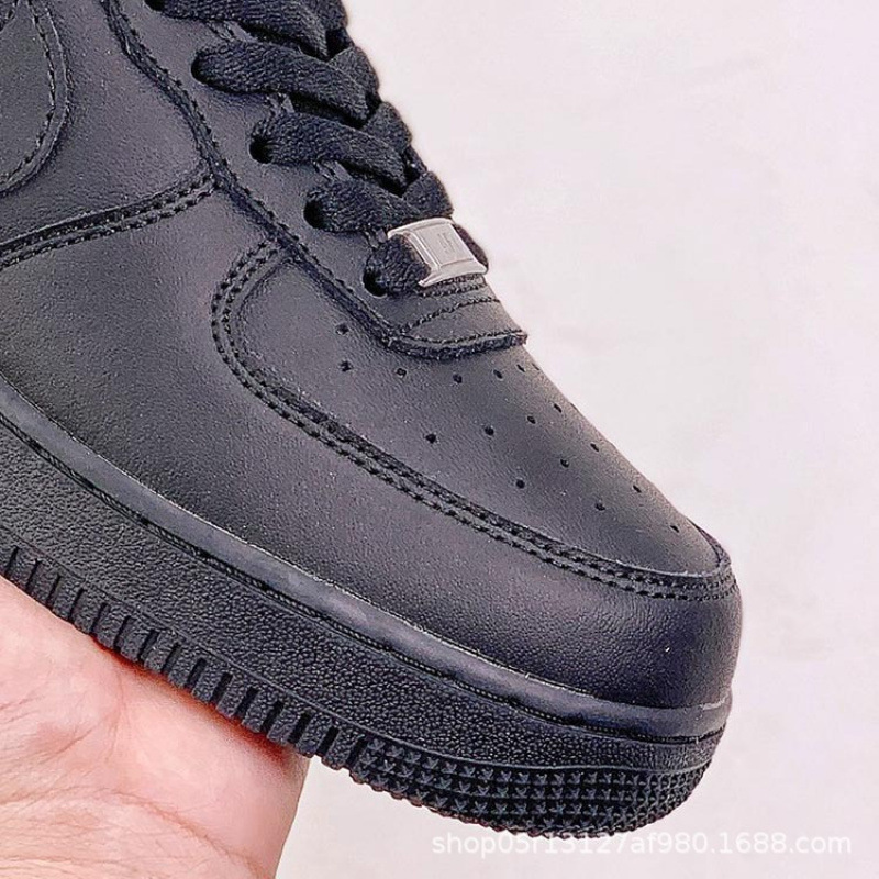 Nike Air Force 1 '07 Low Triple Black CW2288-001