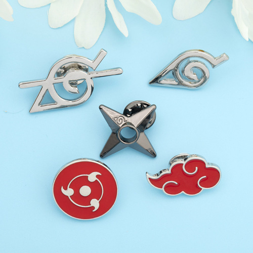 AliExpress cross-border peripheral brooch Cartoon Akatsuki Organization Sharingan Rebel Logo Shuriken Badge