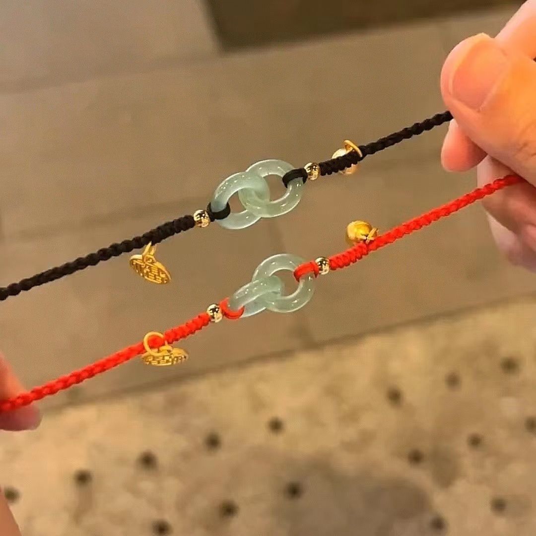 Nuevo botón de seguridad pareja cuerda de mano mujer tejiendo campana pequeña personaje de bendición pulsera pareja regalo de novia novia