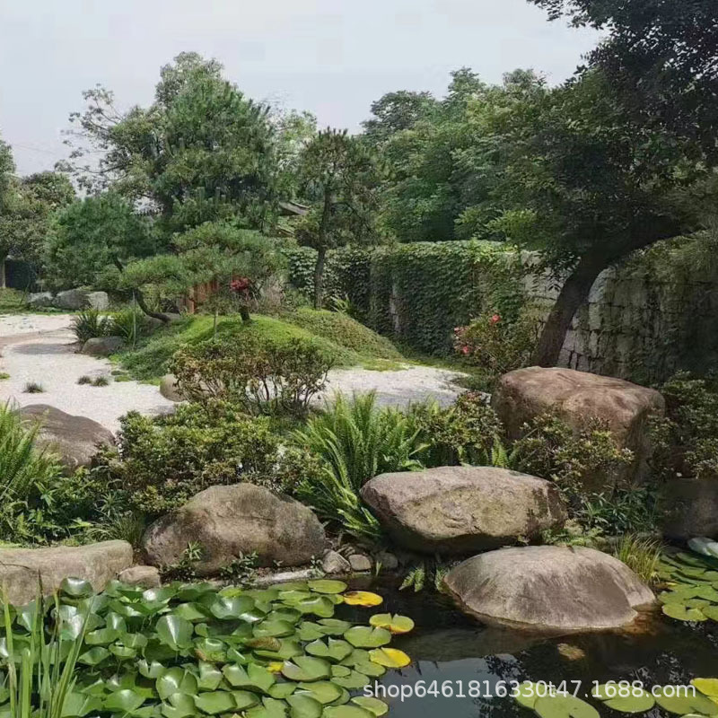 批发野山石河道驳岸石 鹅卵石公园铺地铺路水冲石溪坑石园林造景