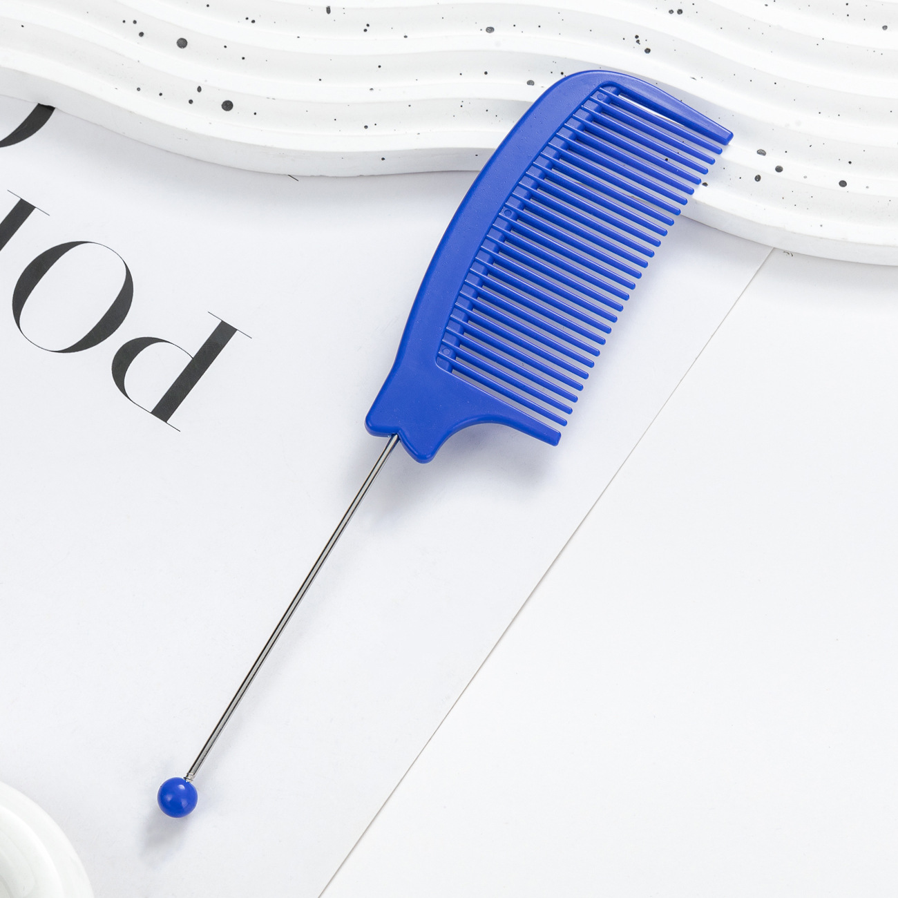 Peine con cuentas de bricolaje Peine multicolor Peine de cola puntiaguda Herramienta de peluquería Peine para el cabello Peine para el cabello Peine para el cabello Peine de plástico