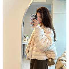 短款羽绒棉服女冬季新款2025年新款时尚高级感超好看小众设计感