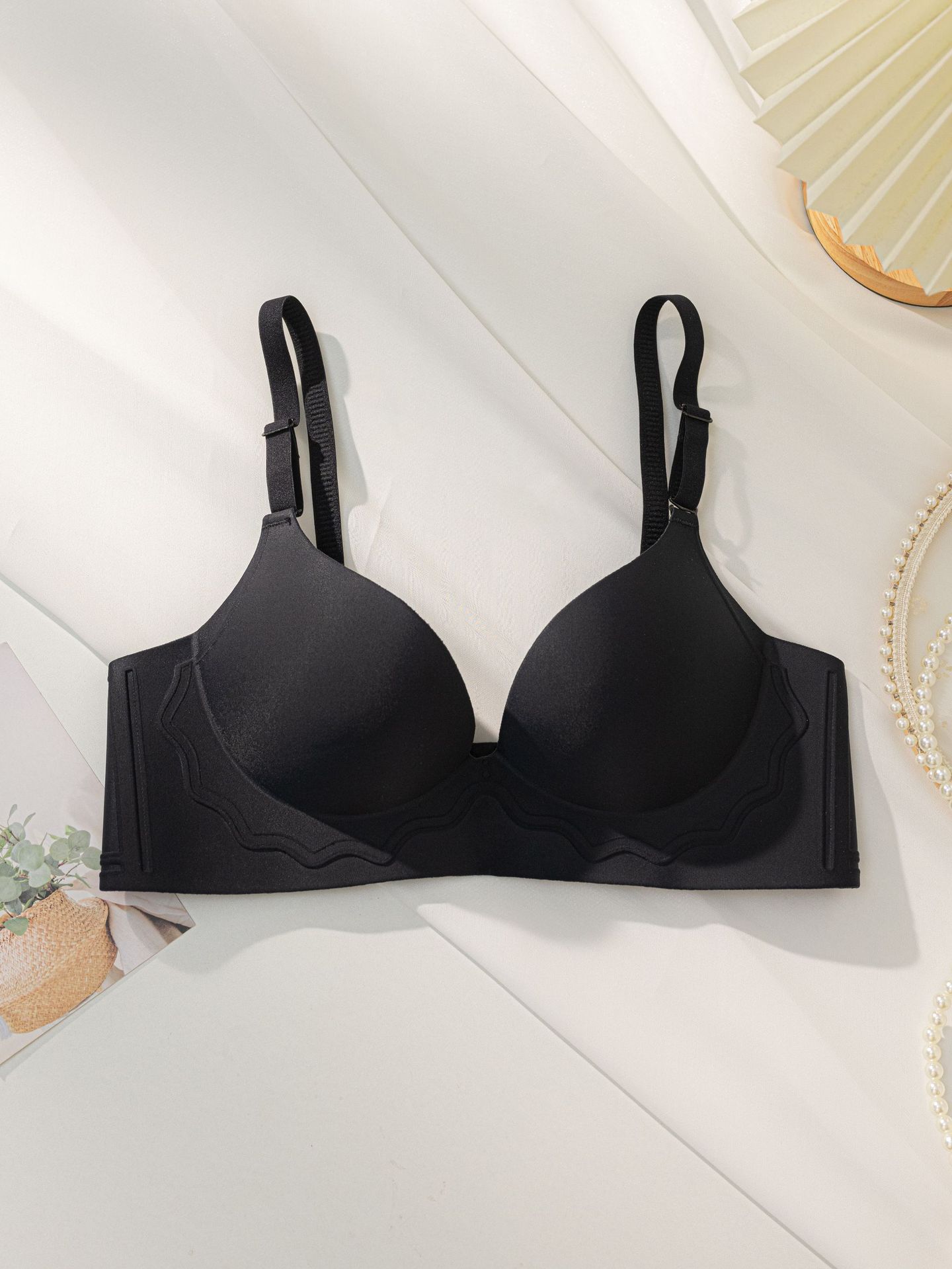 Venta directa de fábrica comercio electrónico transfronterizo Sudeste de Asia Vietnam Tailandia damas pecho pequeño soporte superior sin costuras colección lateral sujetador