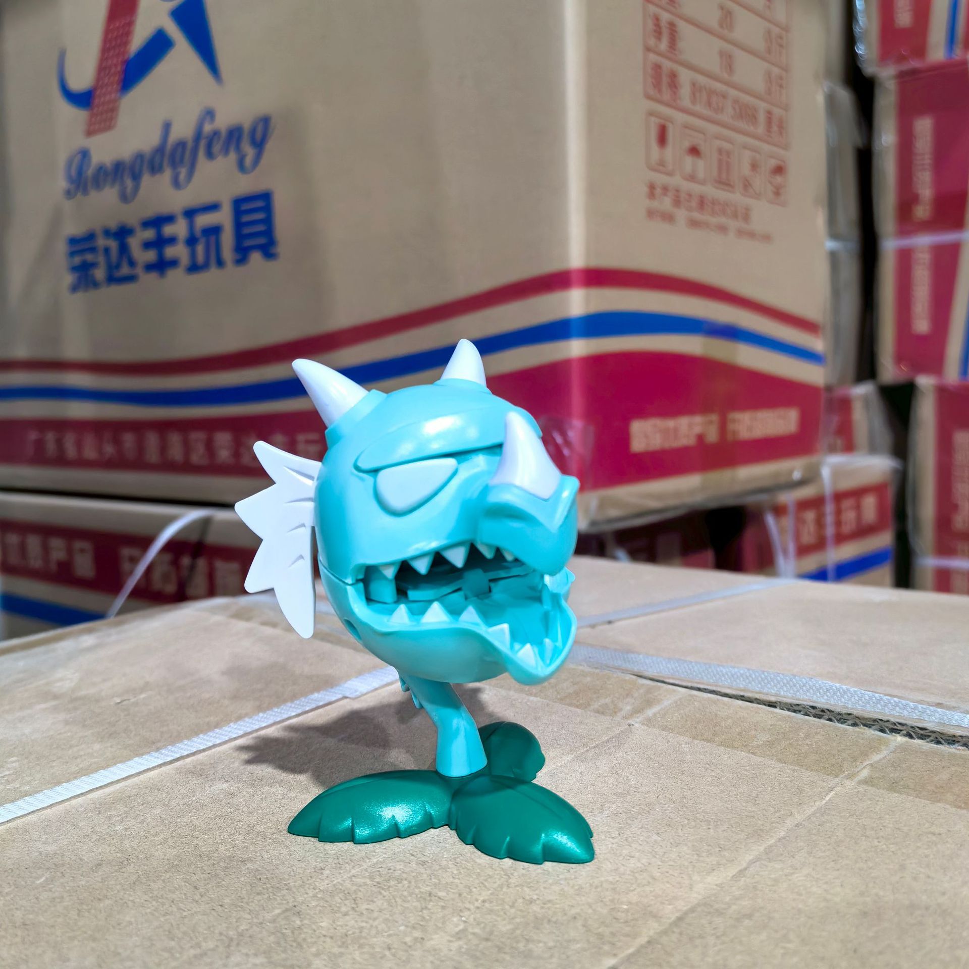 Plants vs. Zombies mecánicos genuinos a granel Gatling Pea Shooter catapulta vinilo juguete malvado dragón pequeño fantasma