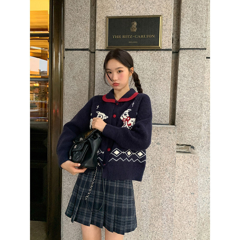 Cartoon Lamb Jacquard Knitted Cardigan for Women, Spring and Autumn 2026 New Style, Loose Fit, Turn-Down Collar Sweater Coat Cartoon Lamb Jacquard Knitted Cardigan for Women, Spring and Autumn 2026 New Style, Loose Fit, Turn-Down Collar Sweater Coat