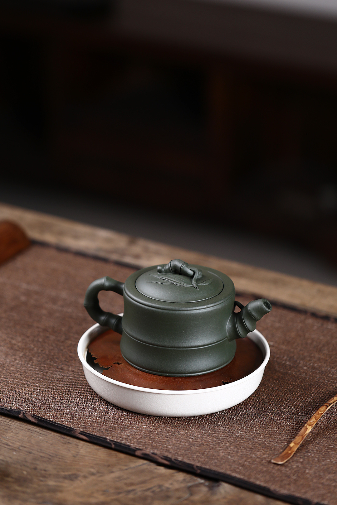 Handmade Green Mud Purple Sand Teapot – Bamboo-Inspired Design 15 O1CN01qIYhyc1wAnJEkMGOC !!2213306496268 0 cib