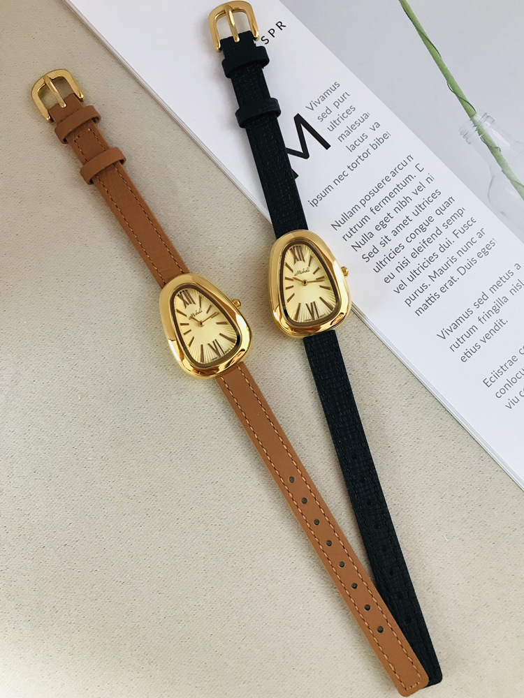 110g Weight Tempered Glass Mirror Material Genuine Leather Strap Material Watch Classification Pointer Display Type Buckle Buckle Style Oval Dial Shape Casual, Holiday Occasion Quartz Movement Solid Color Pattern All Seasons Season Women's Gender Vintage Style, Classic Style Style Vintage Style Classic Style Solid Color Buckle Quartz Watch Women's Watches 32