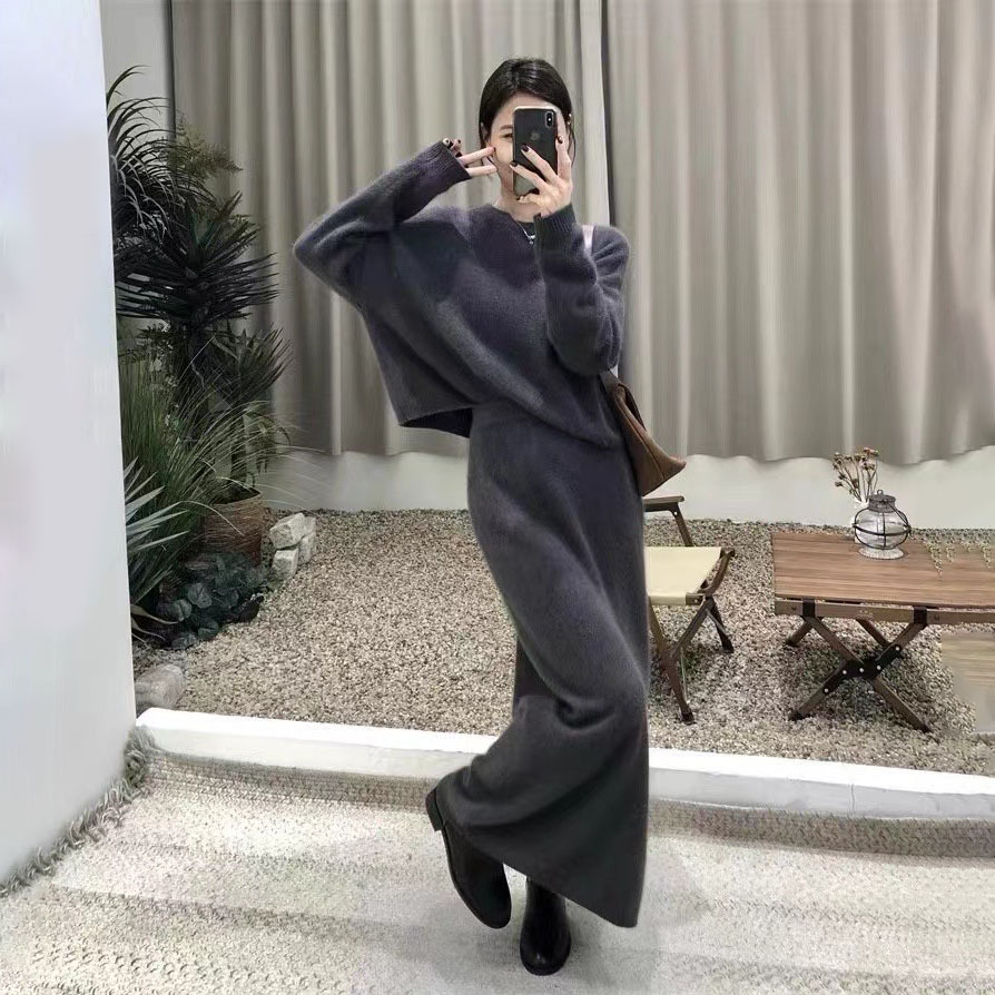 Soft elegant velvet comfortable sweater with a round collar