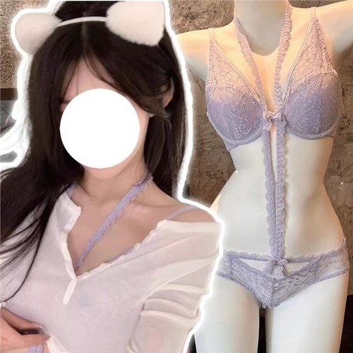Charming lingerie set with a sexy, spicy style: bralette and thong set for young girls, featuring hidden details and a lace bra to prevent sagging.