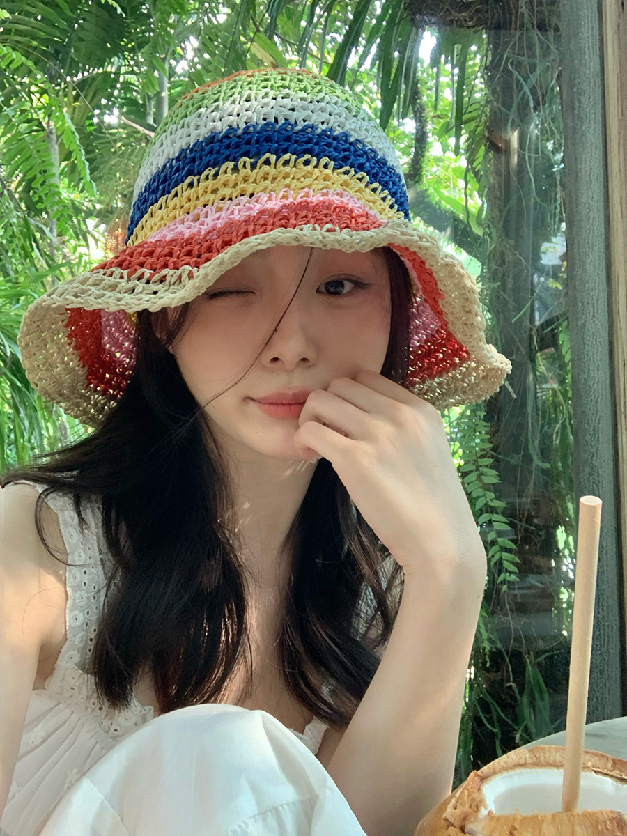 Rainbow Grass Hat for Women, Summer Outdoor Travel Sun Protection Sunshade Beach Sand Fishing Hat Woven Striped Color Collision Face Bucket Hat