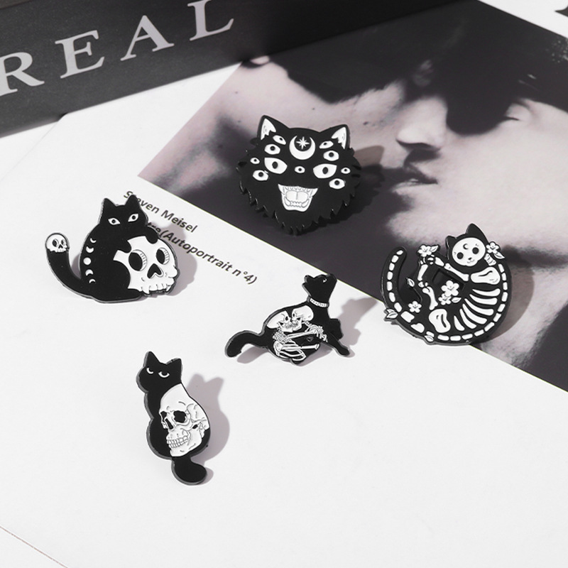 Cartoon Style Cat Skull Alloy Stoving Varnish Metal Brooches display picture 6