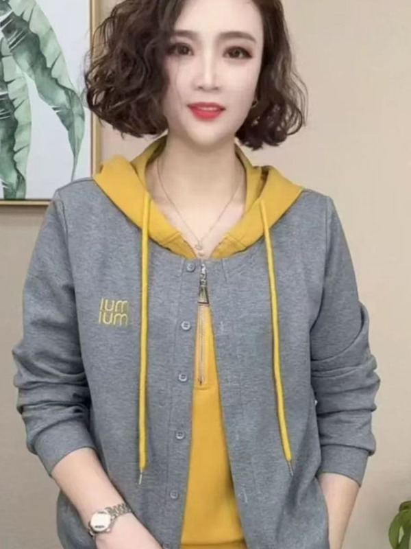 啄木鸟春秋时尚女假两件连帽卫衣女士洋气休闲妈妈装长袖开衫上衣|undefined