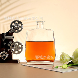 Manufacturers Supply Sealed Glass Wine Bottles, Empty Wine Bottles, Liquor Bottles, Foreign Wine Bottles, Polymer Inner Plug Caps, Packaging and Processing