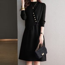 新款女装洋气中长款裙子两件套厚款毛衣裙女打底衫马甲针织连衣裙