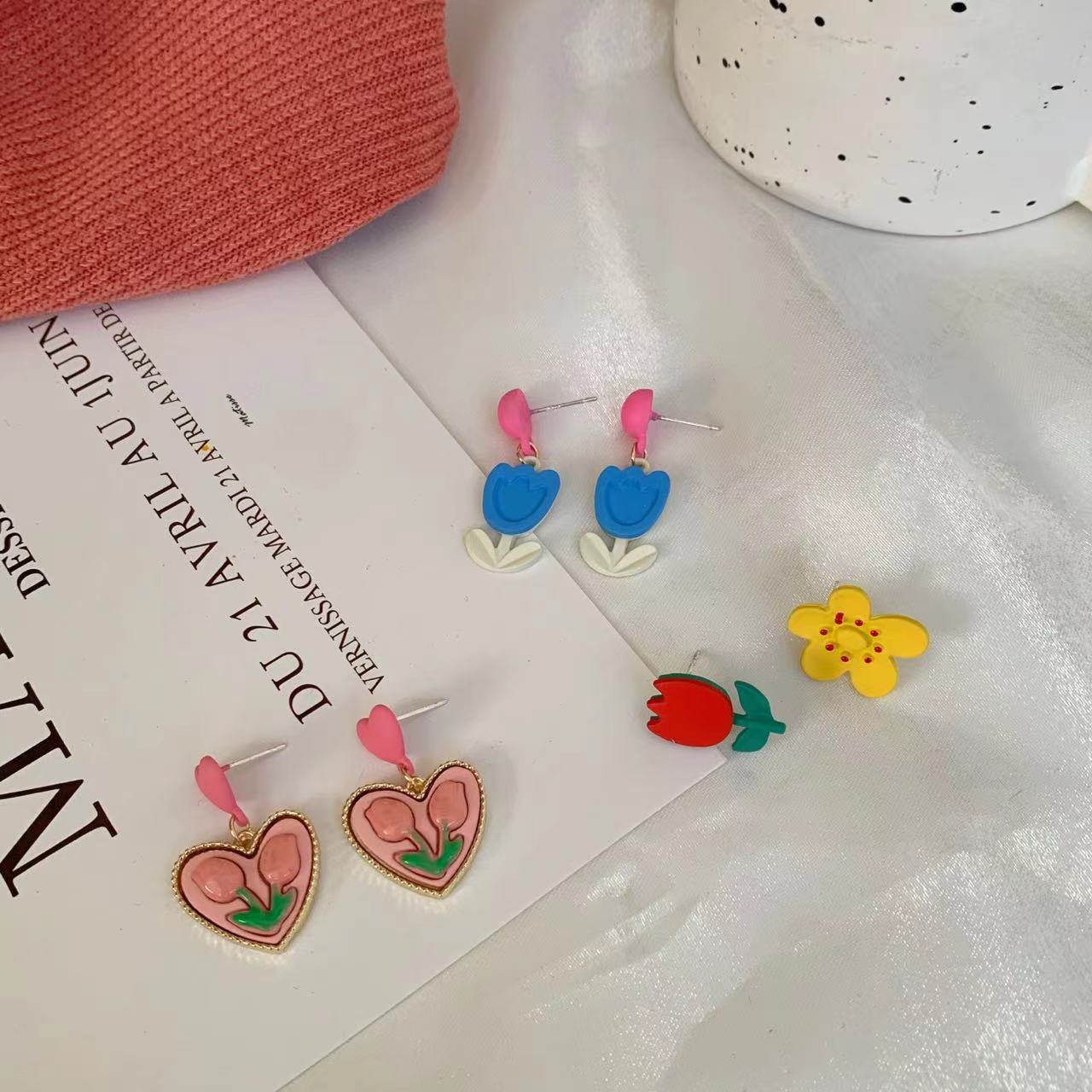 6g Weight 1 Pair Simple Style Heart Shape Stoving Varnish Alloy Drop Earrings Ear Studs