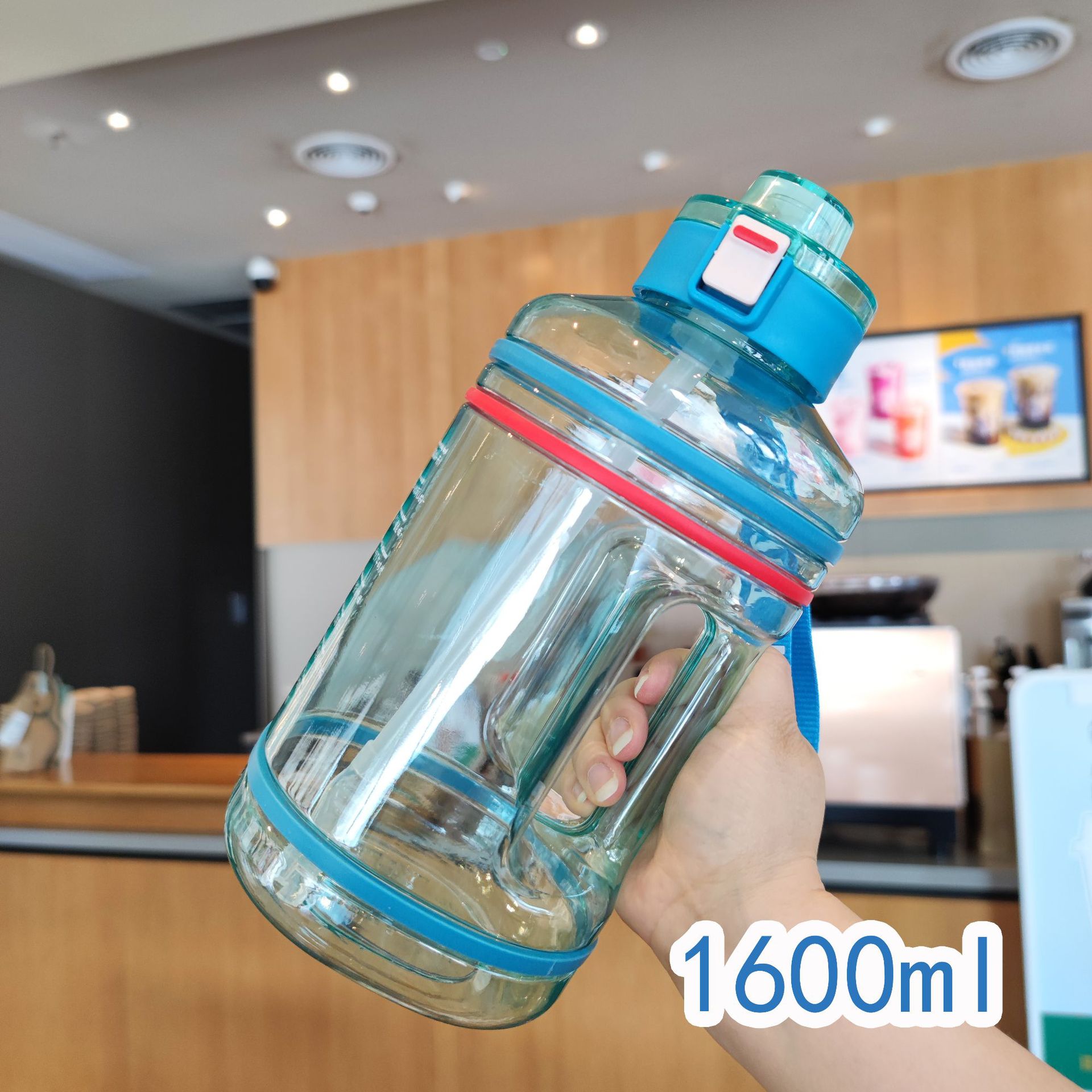 Verano nuevo hervidor de fitness deportivo de gran capacidad con tapa elástica de una tecla taza de paja simple botella de agua al aire libre 1600ml