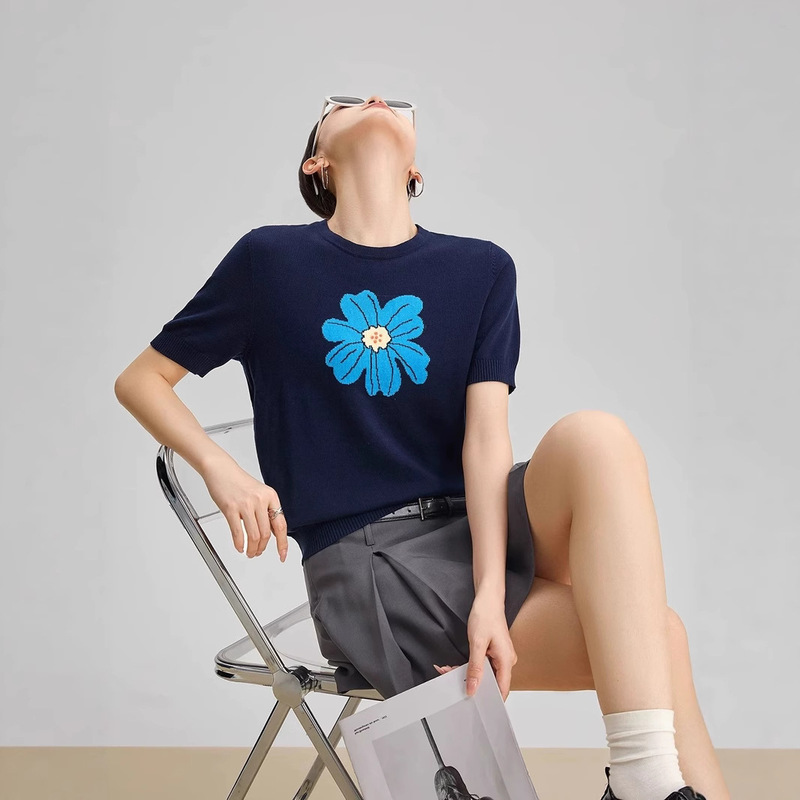 Tencel Right Shoulder Round Neck Pullover T-Shirt Summer Women's Blue Embroidered Flower Knitwear Women's Thin Casual Top Tencel Right Shoulder Round Neck Pullover T-Shirt Summer Women's Blue Embroidered Flower Knitwear Women's Thin Casual Top