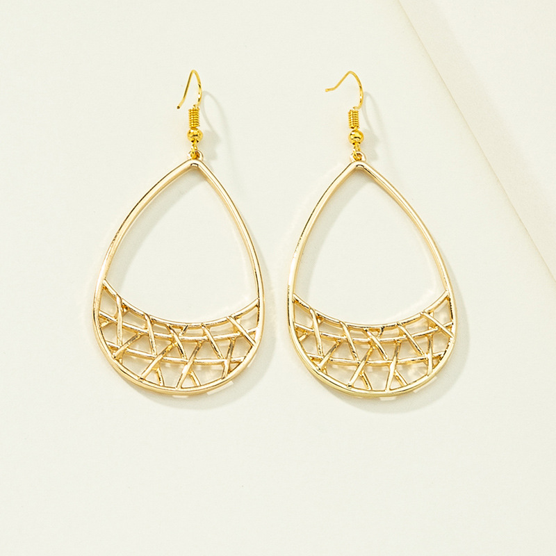 Fashion Circle Geometric Alloy Earrings display picture 1