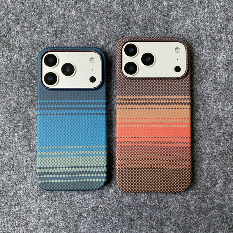 Carbon Fiber Pattern Suitable for Iphone17Pro Mobile Phone Case Kevlar Water Sticker Apple 16 Half-Pack Hard Shell Protective Cover Carbon Fiber Pattern Suitable for Iphone17Pro Mobile Phone Case Kevlar Water Sticker Apple 16 Half-Pack Hard Shell Protective Cover