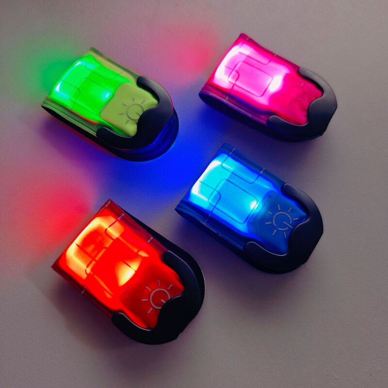 LED adsorption safety light outdoor sports riding flash magnetic light USB charging night running climbing luminous collar clip