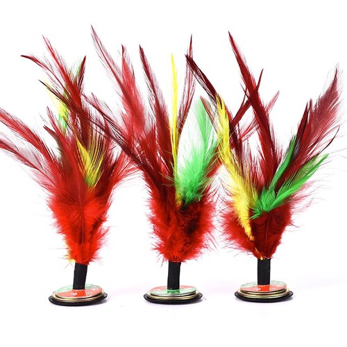 Manufacturer Children's colored chicken feather iron shuttlecock Children's fitness shuttlecock Colored goose feather shuttlecock Primary school student competition