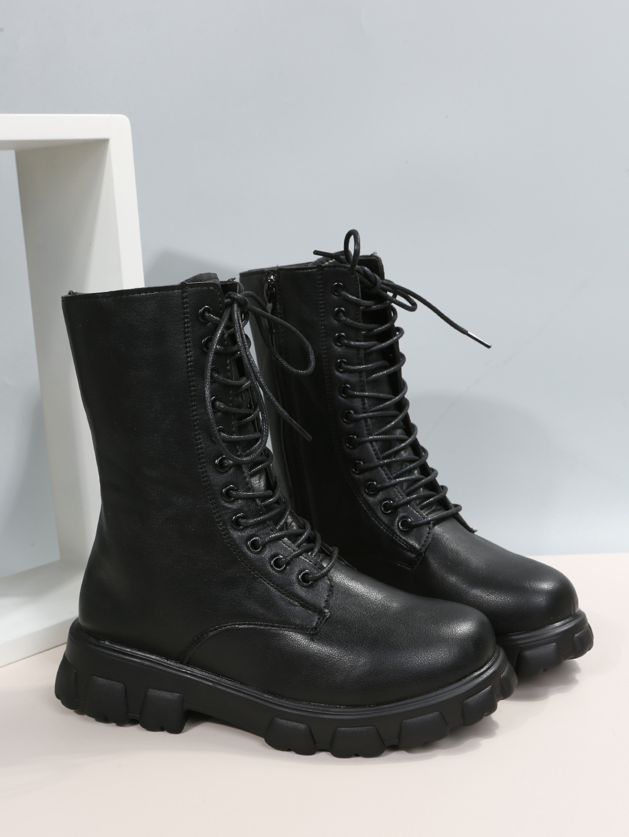 Large size spring and autumn new boots women round thick sole fashion boots British wind motorcycle boots women_voghion.com