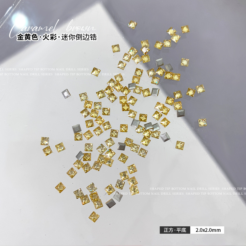 正方-小.jpg