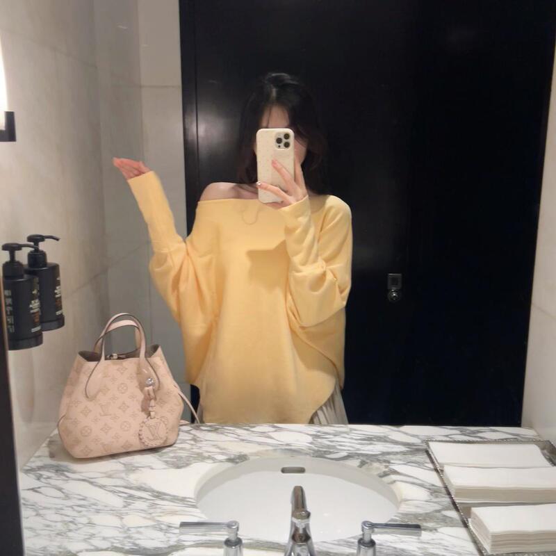 新款宽松蝙蝠袖毛针织女秋冬软糯慵懒感百搭上衣奶杏色卡其色咖色|undefined