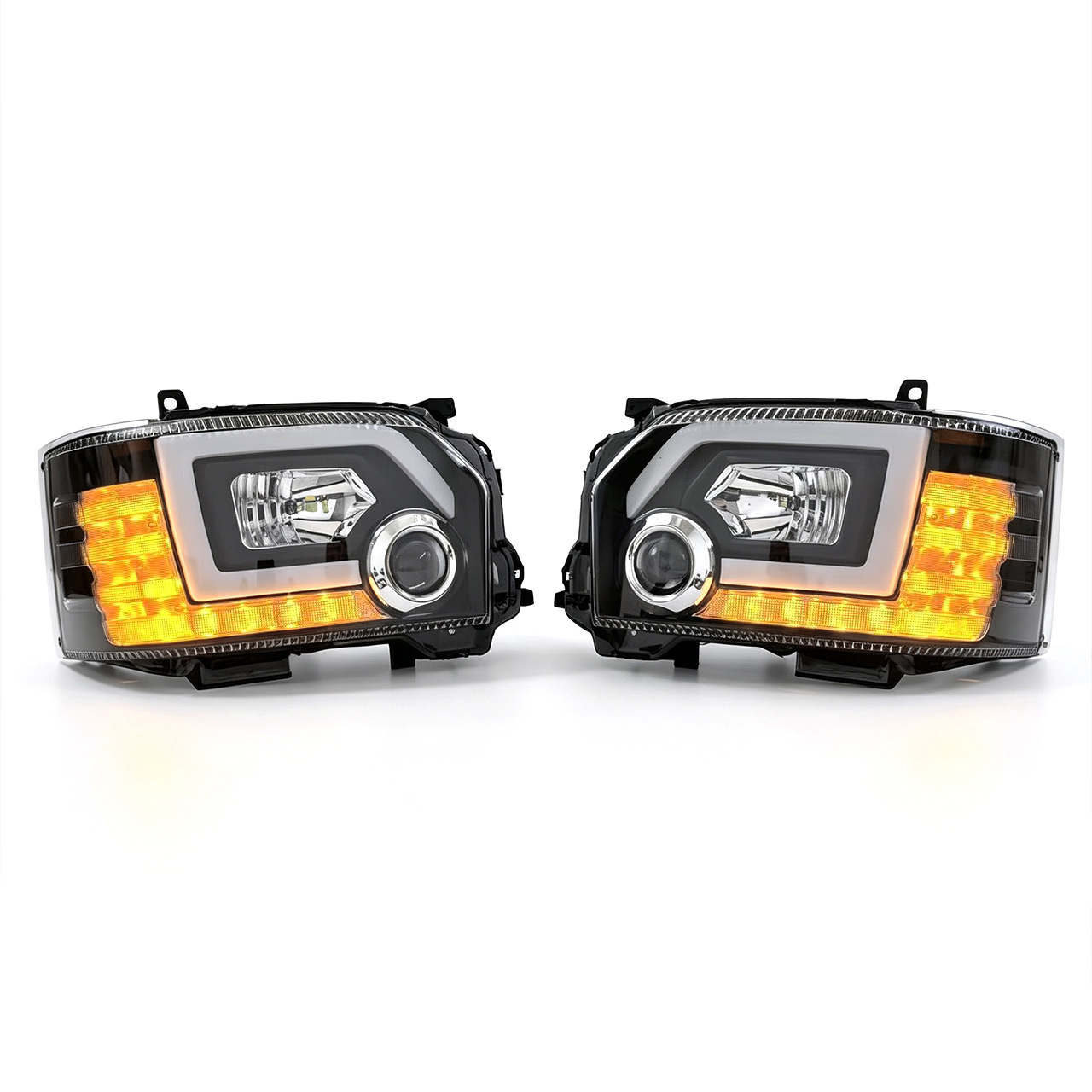 Suitable for 14-18 Toyota Hiace front headlight modification with LED daytime running lights and turn signals