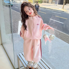 女童秋装字母套装2025新款洋气小女孩校园运动两件套春秋季衣服潮